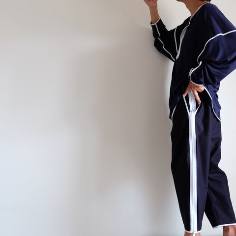 ZIPサイドライントラックパンツ / 圧縮ウールジャージー【 ネイビー 】/ zip side line track pants / wool jersey【 navy 】