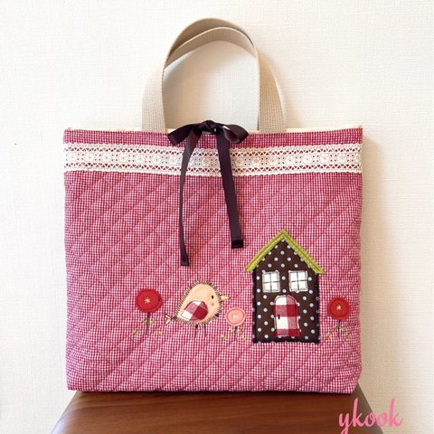 フェルト刺繍　鳥さんとお家の刺繍が可愛いバッグ（レッスンバッグ・パソコンケース）
