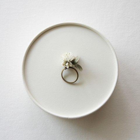 布花　Ring ｜ White clover