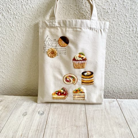 Cafe-sweets☆羊毛刺繍 キャンバストート〜フレッシュフルーツケーキ🍰🍊🥝