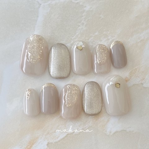 ふんわりグレーのマグネットnail