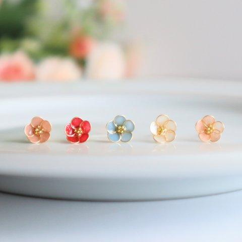 小さな小さなお花のピアス/イヤリング