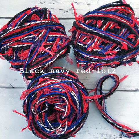 引き揃え糸　Black navy red-lot2