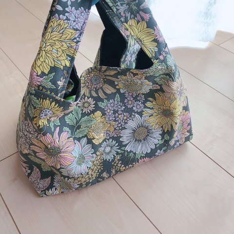 【緑系　黄白花柄】エコバッグ　お弁当サイズ　