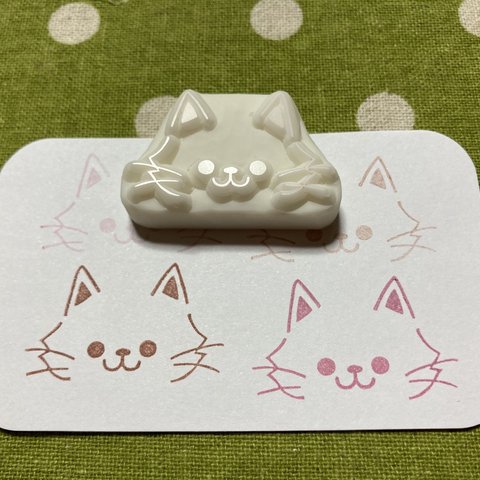 【再販】【消しゴムはんこ】クリクリお目目のネコちゃんはんこ☆（持ち手なし）