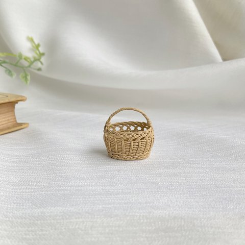 LU アンティーク風ビスケット缶 バスケット ミニチュア LU アンティーク風ビスケット缶 バスケット ミニチュア