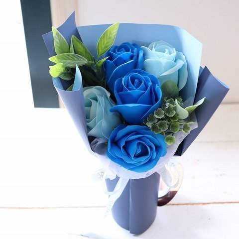 優しく香るアロマのお花　ソープフラワー　ブルー　ミニブーケ　母の日　お祝い　出産　送別　誕生日　お見舞　350-blue