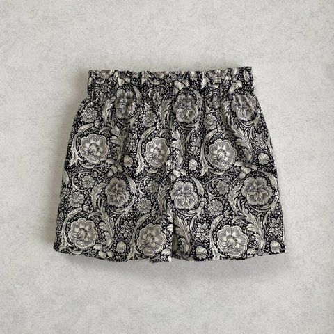 110size  リバティ　コーデュロイ  short pants