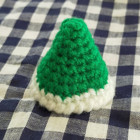 あみぐるみ　サンタ帽子　クリスマスハット　①緑