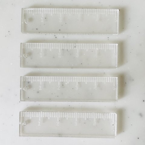 Clear Ruler Pendant Tops