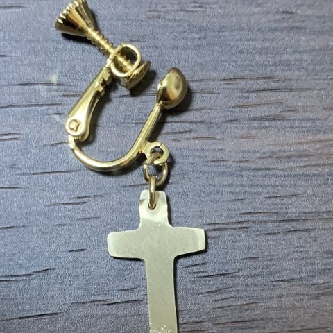 十字架イヤリング 真鍮製 片耳