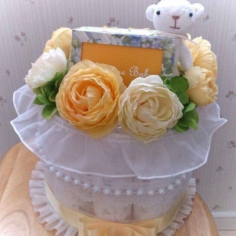 たっぷりラナンキュラスのおむつケーキ☆