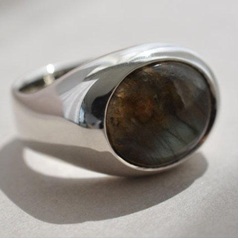 【SILVER925】ラブラドライト　ボリュームリング　Labradorite Signet Ring