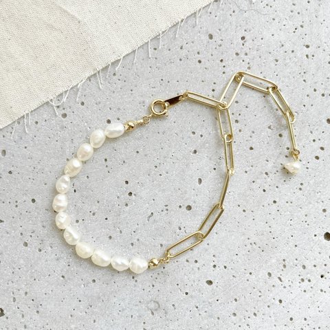 fleshwater pearl×chain bracelet