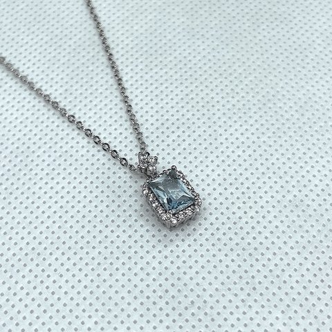 ネックレス ジルコニア 水色  light blue シルバー stainless steel 