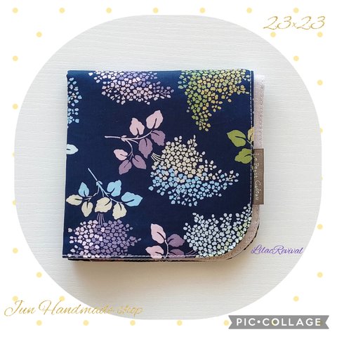 シルクの様な手触りのハンカチ　『Lilac Revival』　リバティプリント　生地糸日本製　（L