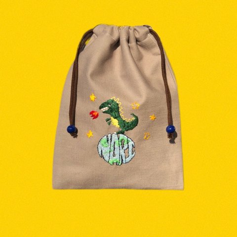 オリジナル刺繍の『たいせつなもの袋』