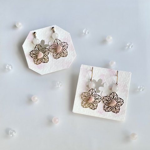 桜の花びらピアス・イアリング