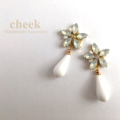 Flower Drop Pierce&Earring