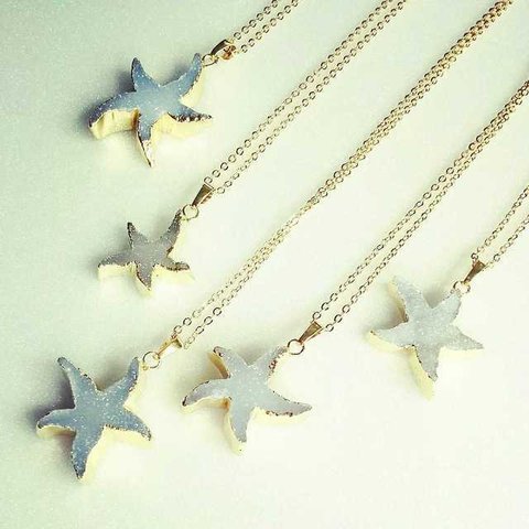 限定star fish pendant