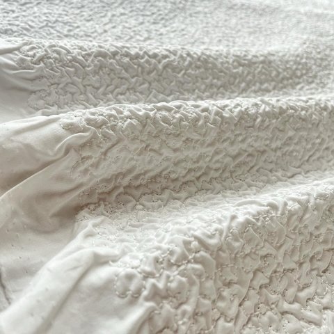 凸凹 White 白ポコポコ 綿  生地 布 【90㎝巾、1.2m】