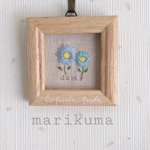 再販【送料無料】blue daisy＊刺繍インテリアフレーム