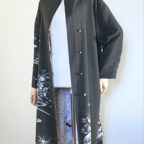 着物リメイク✿ピンク色の留袖と黒色の小紋からのリバーシブル仕立てコート