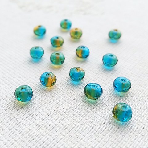 穏やかな入り江　チェコビーズ　3X5mm　15個