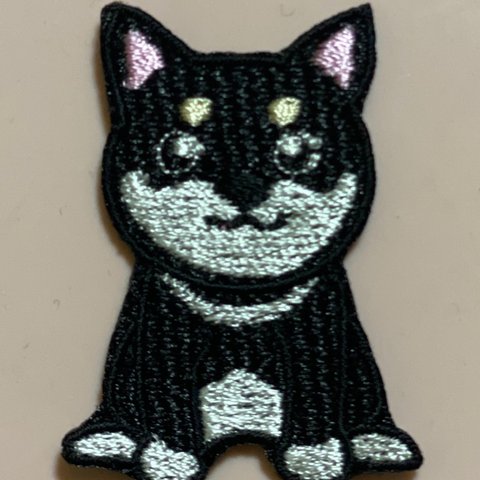 黒柴全身刺繍ワッペン