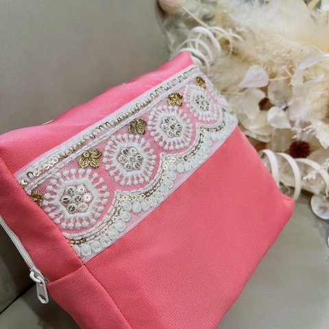 インド刺繍リボンで作る　おむつポーチ