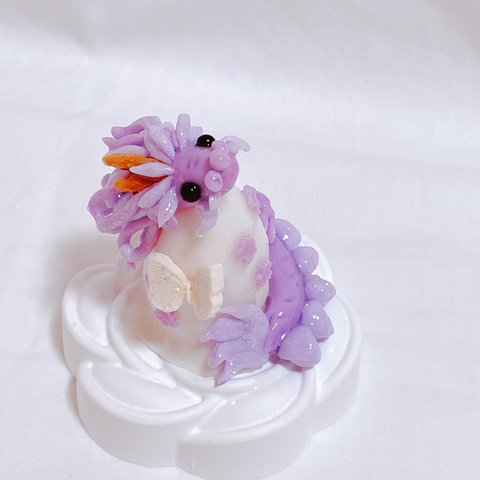 紫龍と蝶とお花の置物（開運グッズ）