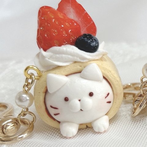 ねこロールケーキキーホルダー