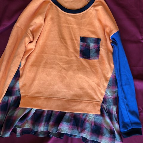 子ども服●デザインTシャツ140cm・学生風