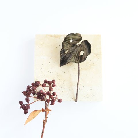 Brooch. ブローチ " Fallen leaf.　no,04. " | 落ち葉のブローチ |