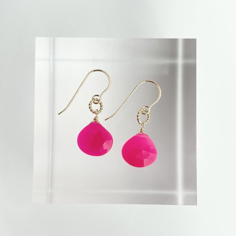 14kgf Fuchsia Pink Chalcedony ピアス / イヤリング