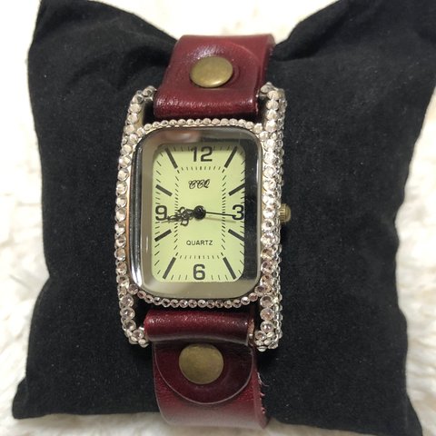 SWAROVSKI - Leather Belt Watch