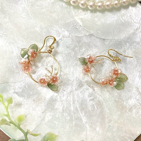 葉桜の耳飾り　イヤリング/ピアス