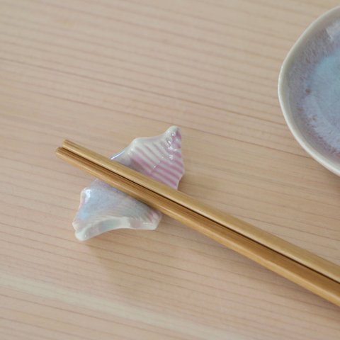 桜の花びらの箸置き2　Chopstick rest_02a