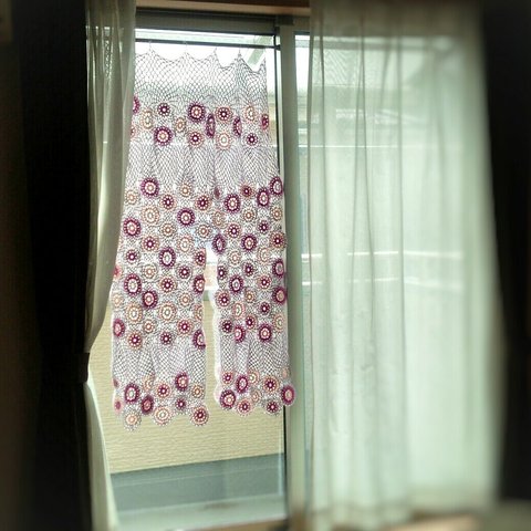 手編みモチーフカーテン♡のれん♡間仕切り♡目隠し♡ピンク×グレー×シルバー