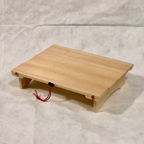 【再入荷！】ウッドテーブル（折りたためるヒノキのミニテーブル）送料無料！