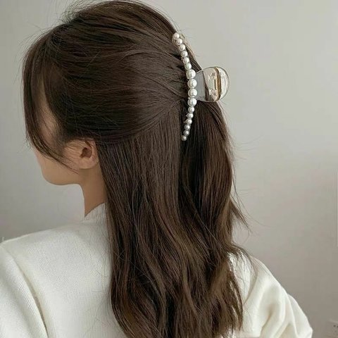 国内即日発送♡アクセサリー　小粒パールのヘアクリップ　ヘアツメ　韓国ファッション　-7002