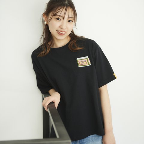 コンビーフ 刺繍 ビックシルエットTシャツ  Sサイズ