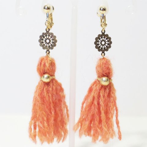 Wool Tassel<Sunrise>