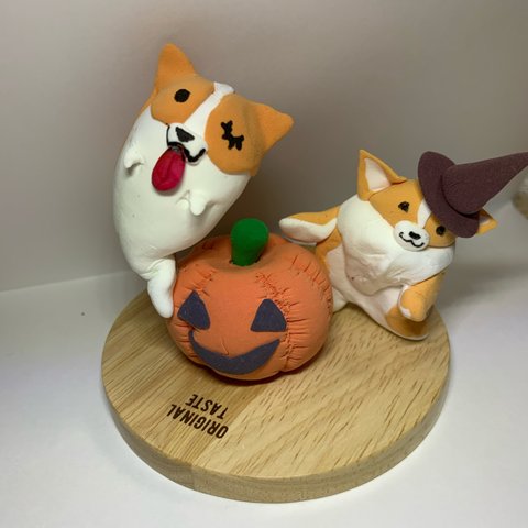 オバけコーギーとハロウィン