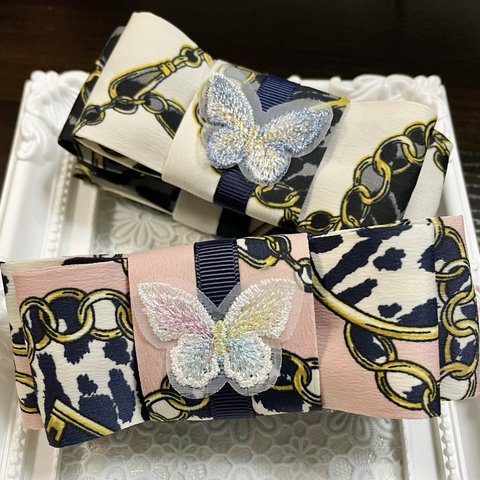 【選べる2色】バタフライ刺繍付きスカーフヒョウ柄♡バナナクリップ