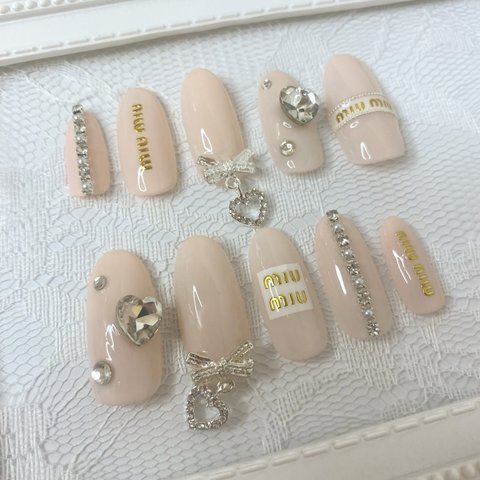 ブランドネイル | Mサイズ | miumiu | ネイルチップ | ロングネイル/ストーン/ハート/ロゴ/シルバー＆ゴールド/ピンク/オーバル