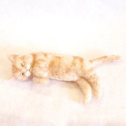 羊毛フェルトの猫　眠るアメリカンショートヘア