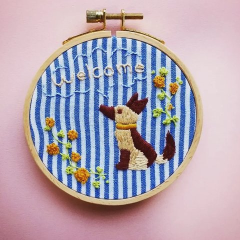 シェパードの刺繍ウェルカムボード