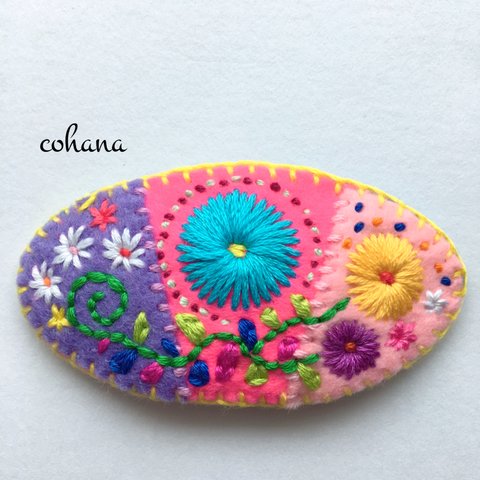 お花＊刺繍ヘアピン