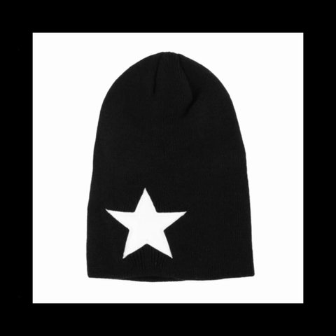 【BLACK@leather_star ニット帽 キャップ。】星 ニットキャップ 黒 ブラック 病みかわいい ゴシック パンク ロック 量産型 ゴスロリ ストリート ユニセックス メンズ  Y2K